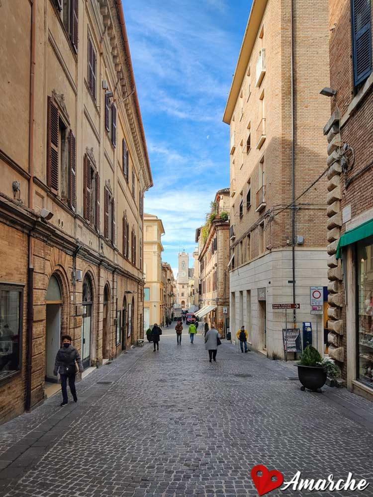 Osimo Nel Cuore Del Centro, Free Wi-Fi E Netflix Apartment ภายนอก รูปภาพ